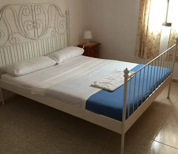 Tenerife * לוס כריסטיאנוס