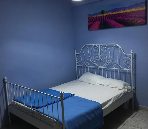 Хостел Tenerife Лос Кристианос